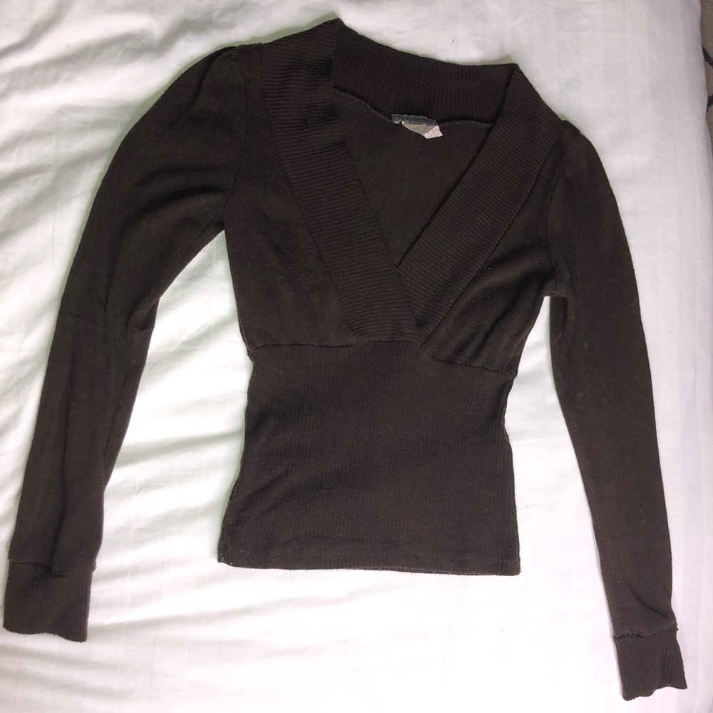 Cute brown long sleeve top